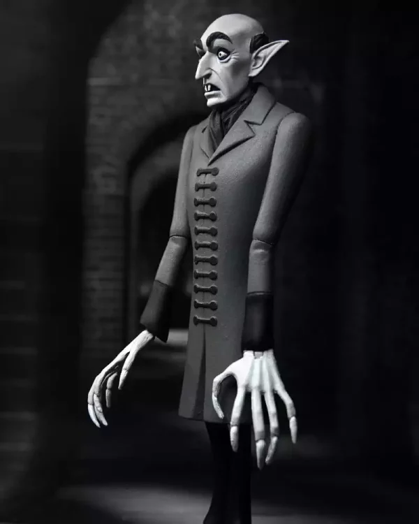 nosferatu-toony-terrors-action-figure-count-orlok-silver-screen-edition-15-cm-1788768426-4 nosferatu-toony-terrors-action-figure-count-orlok-silver-screen-edition-15-cm-1788768426-4