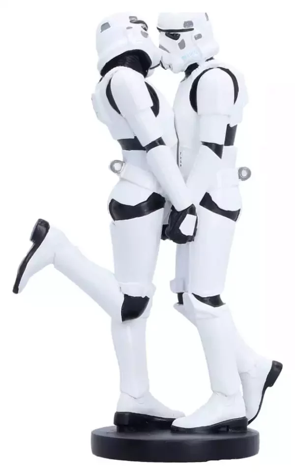 original-stormtrooper-figure-first-kiss-15-cm-1790075677-3