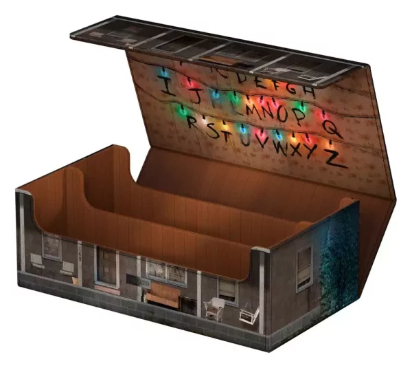 squaroes-collectors-800-case-stranger-things-the-byers-house-1789473372-4