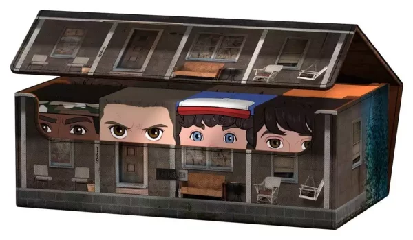 squaroes-collectors-800-case-stranger-things-the-byers-house-1789473378-8