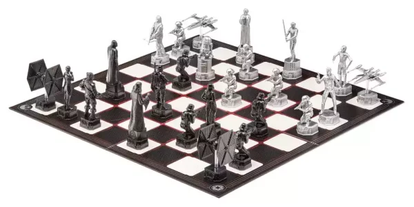 star-wars-original-trilogy-chess-set-47-cm-1788980915-6