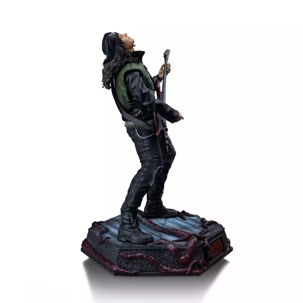 stranger-things-deluxe-art-scale-statue-1-10-eddie-munson-20-cm-1789989452-3