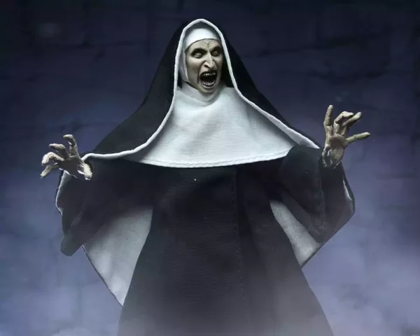 the-conjuring-universe-ultimate-action-figure-the-nun-valak-18-cm-1788768521-4