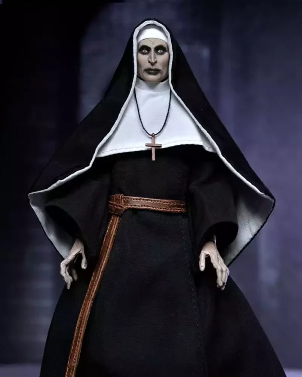 the-conjuring-universe-ultimate-action-figure-the-nun-valak-18-cm-1788768523-6