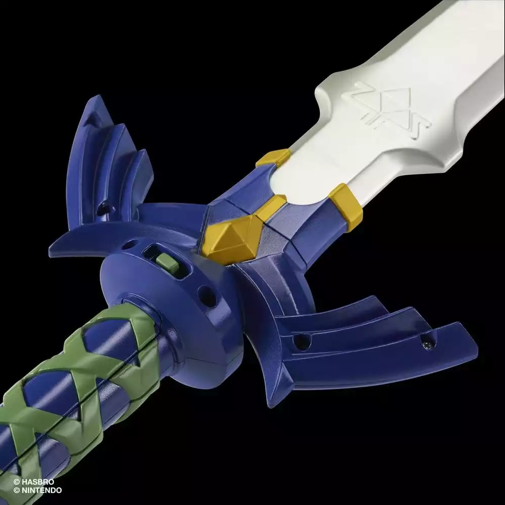 the-legend-of-zelda-tears-of-the-kingdom-electronic-master-sword-68-cm-1789622691-7