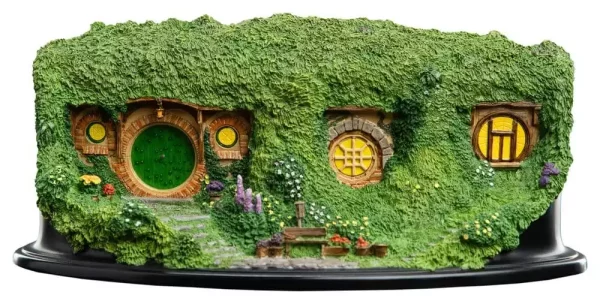 the-lord-of-the-rings-environment-hobbit-hole-bag-end-illuminated-edition-7-cm-1790099452-5 the-lord-of-the-rings-environment-hobbit-hole-bag-end-illuminated-edition-7-cm-1790099452-5