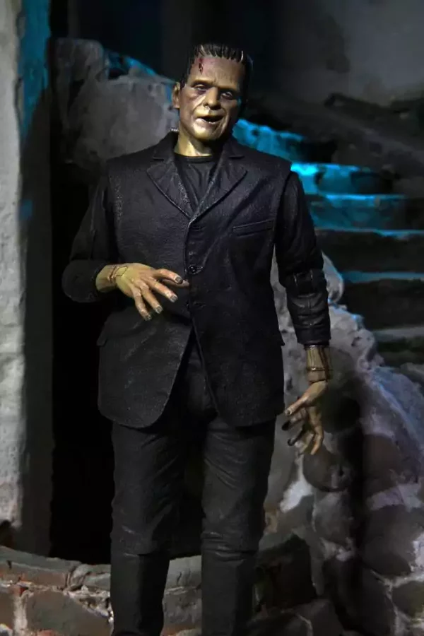 universal-monsters-action-figure-ultimate-frankensteins-monster-color-18-cm-1788768354-4