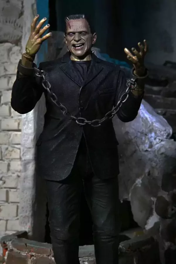 universal-monsters-action-figure-ultimate-frankensteins-monster-color-18-cm-1788768356-6