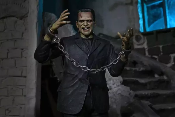 universal-monsters-action-figure-ultimate-frankensteins-monster-color-18-cm-1788768356-7