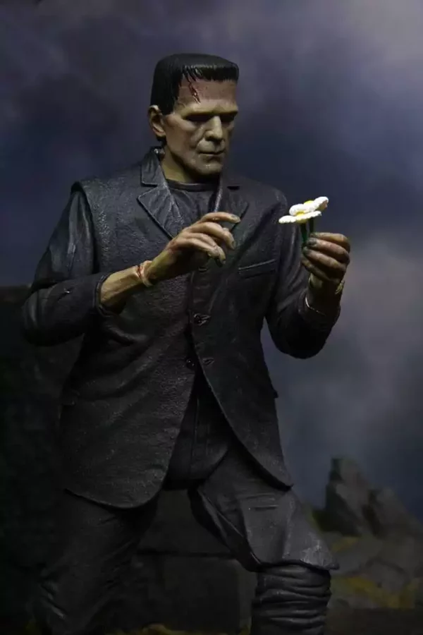 universal-monsters-action-figure-ultimate-frankensteins-monster-color-18-cm-1788768357-8