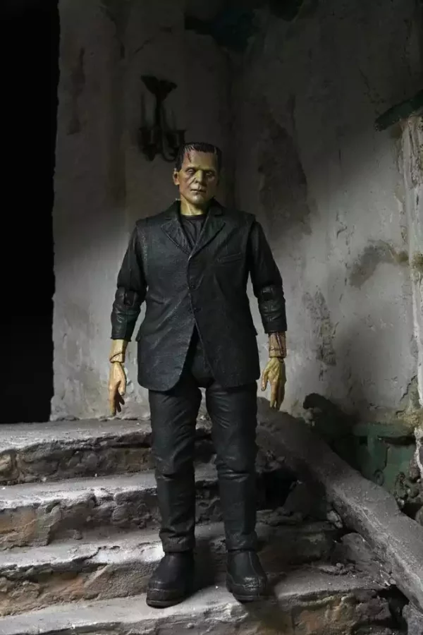universal-monsters-action-figure-ultimate-frankensteins-monster-color-18-cm-1788768358-9