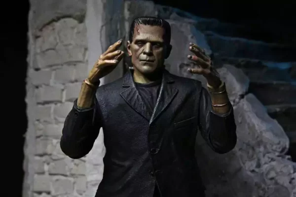 universal-monsters-action-figure-ultimate-frankensteins-monster-color-18-cm-1788768362-13