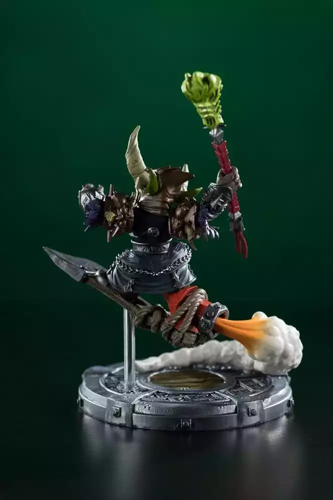 world-of-warcraft-1-12-scale-limited-edition-posed-figure-goblin-19-cm-1789514349-10