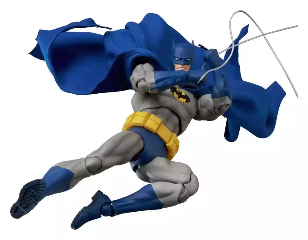 dc-comics-mafex-action-figure-batman-recollection-blue-ver-16-cm-1791283072-6