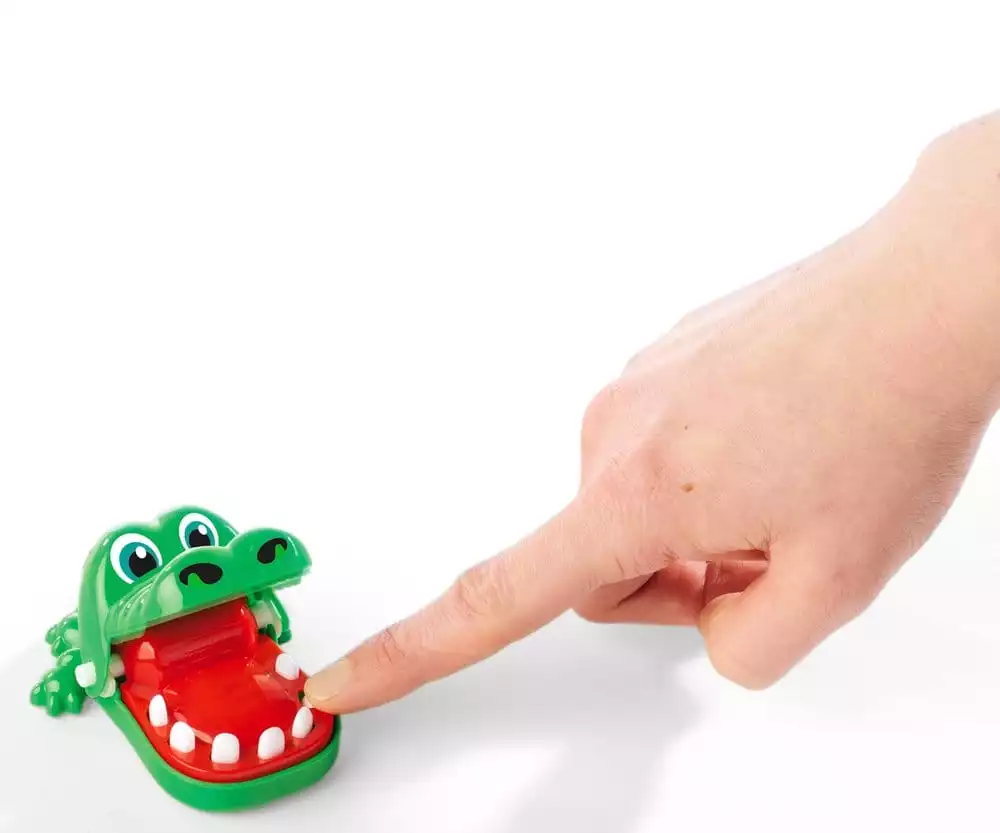 keychain-mini-biting-crocodile-1791374271-2